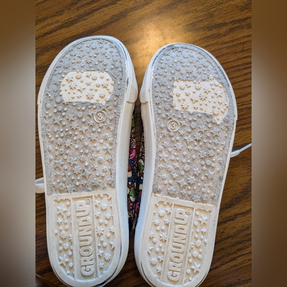 Boys Super Mario Shoes Size 3 - Picture 8 of 8